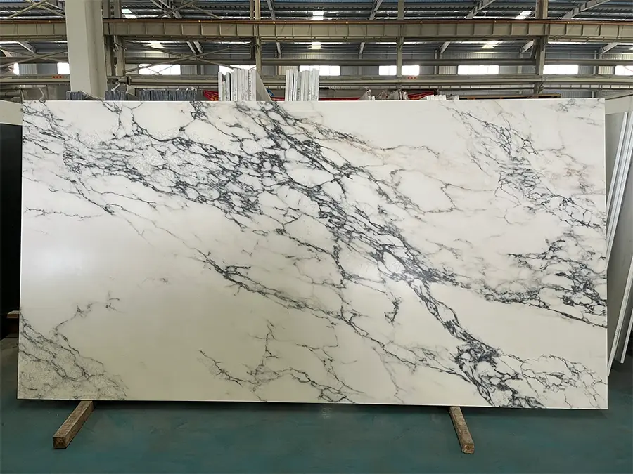 printed quartz calacatta